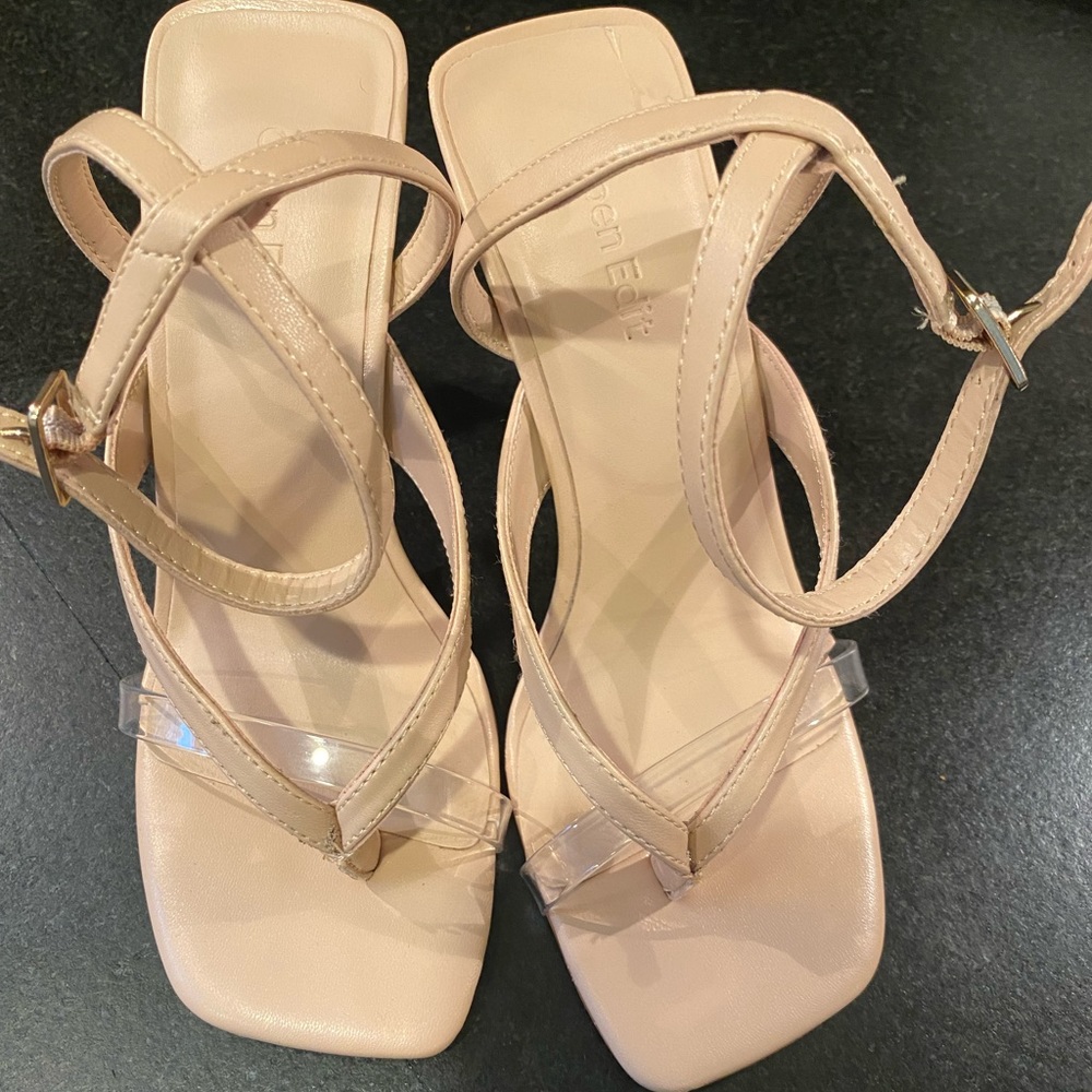 Got them from Nordstrom for a beach wedding! Perfect like new